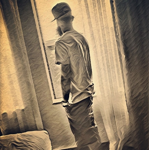 Meet your Posher, Bobby - Picture 3 of 4